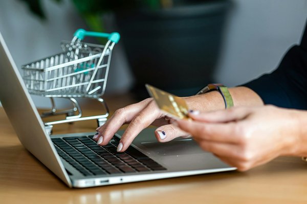 Votre partenaire idéal pour un e-commerce de luxe à paris